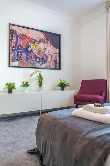 Brand New Self-contained 1 Bdr In Paddington Appartamento